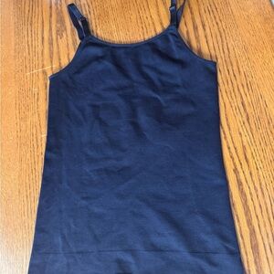 Shapermint Essentials black shape wear size M excellent condition never worn